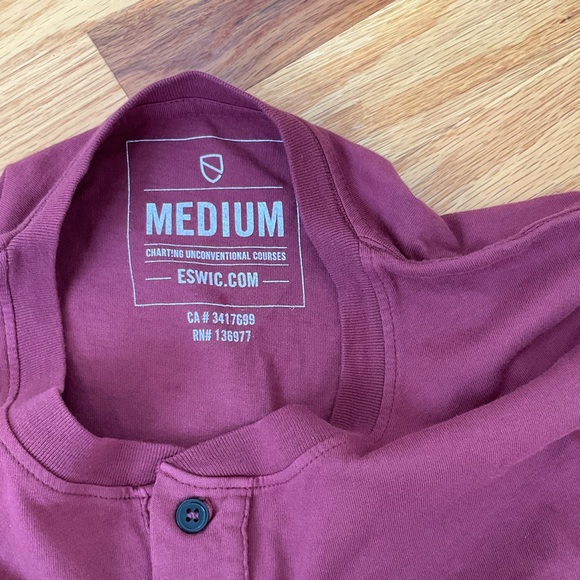 Eswic Graphic T Shirt Adult Tee Burgundy size Medium - Picture 3 of 8